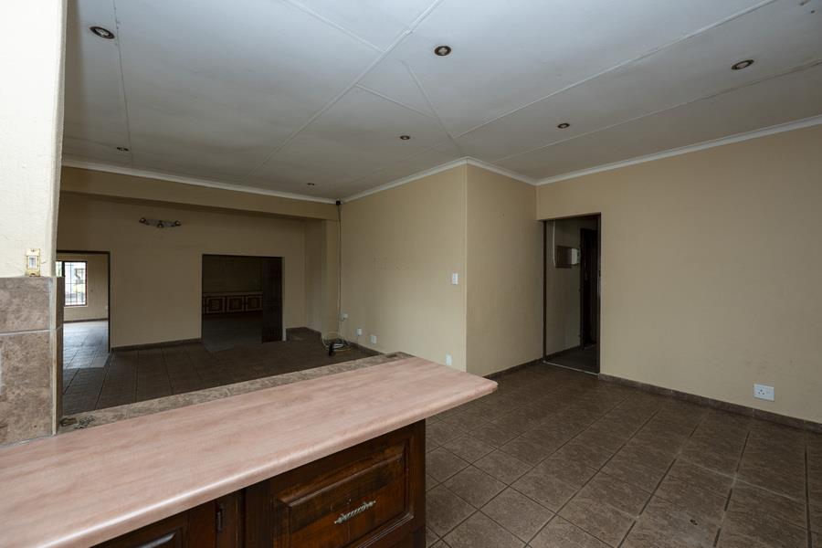 3 Bedroom Property for Sale in Ifafi North West